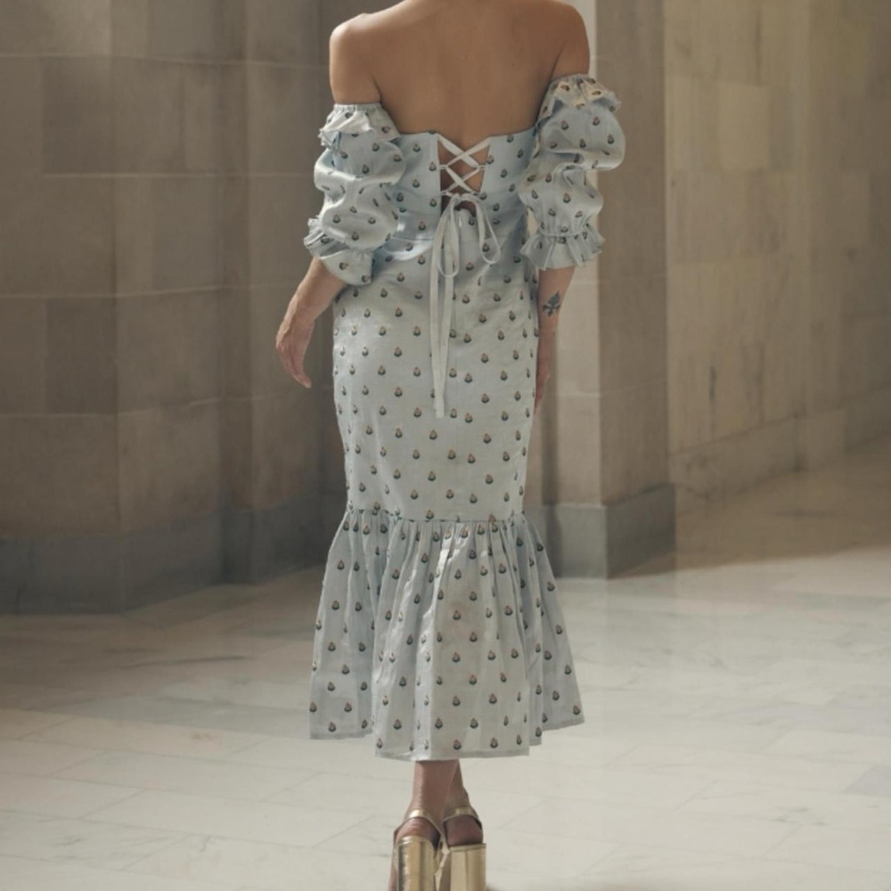Eddy Desirae Embroidered Midi Dress - Picture 3 of 9